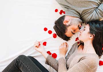 10 Easy Ways To Rekindle The Romance - My Custom Heart
